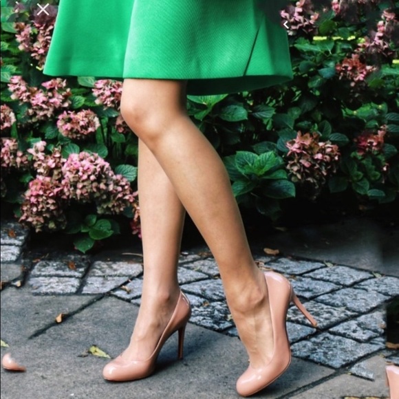 Christian Louboutin Simple Nude Pumps 